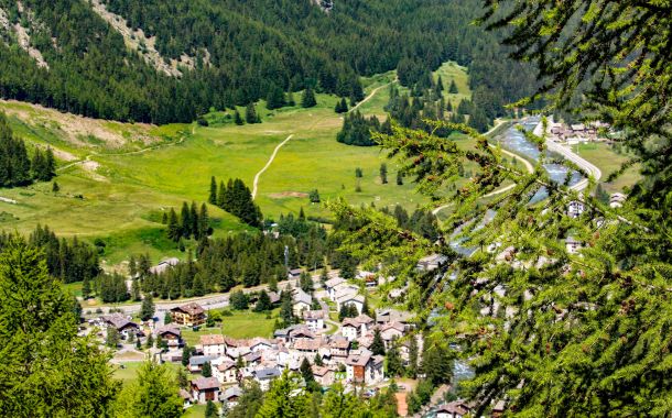 Lillaz, frazione di Cogne, che ospita il Ristorante Lou Tchappe 
