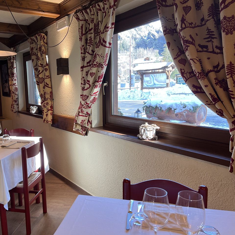 Accoglienza al Ristorante Lou Tchappe a Lillaz, frazione di Cogne