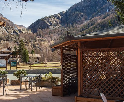 Vista dal Ristorante Lou Tchappe a Lillaz, frazione di Cogne